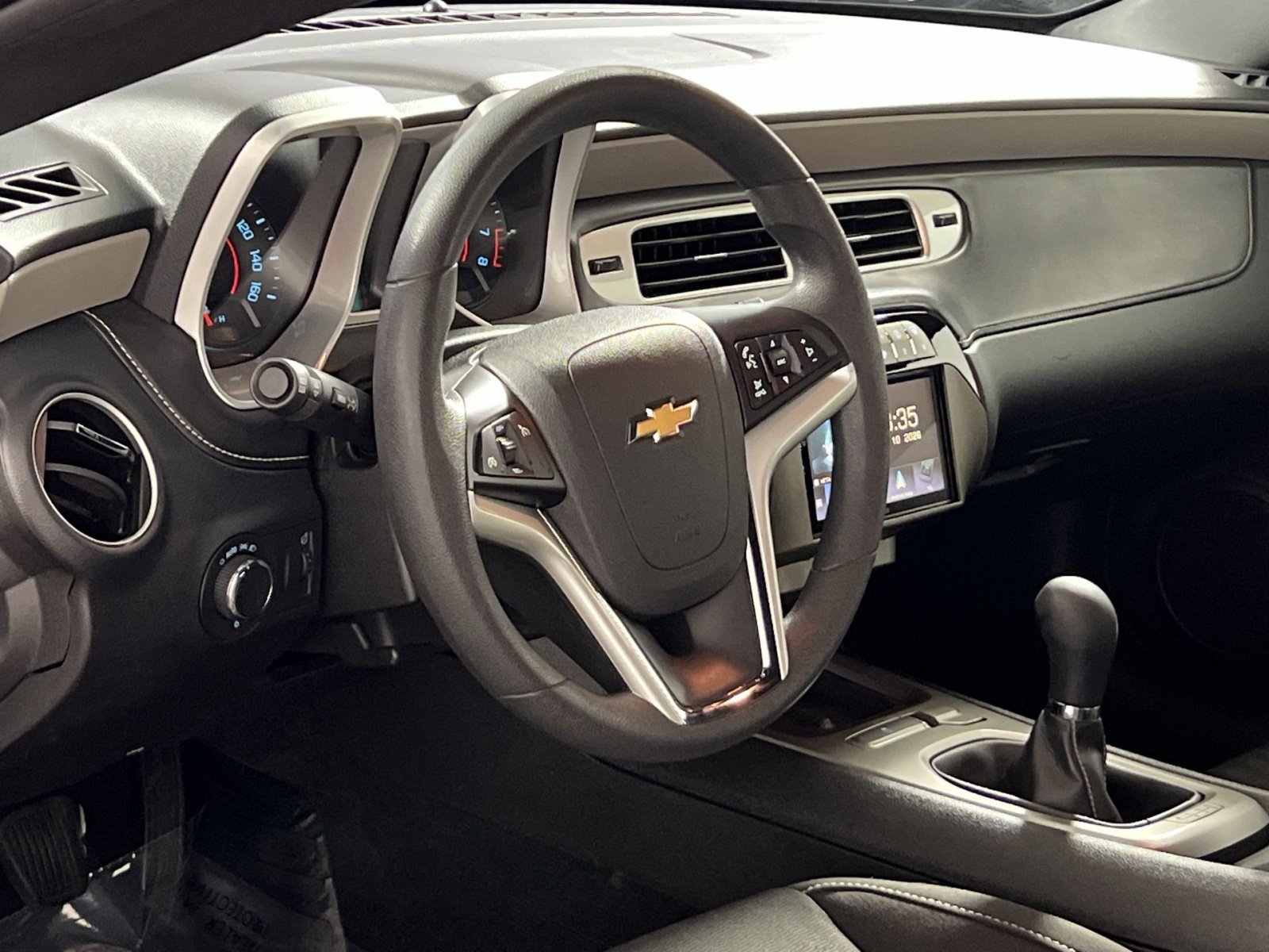 Used 2014 Chevrolet Camaro LS RWD image 17