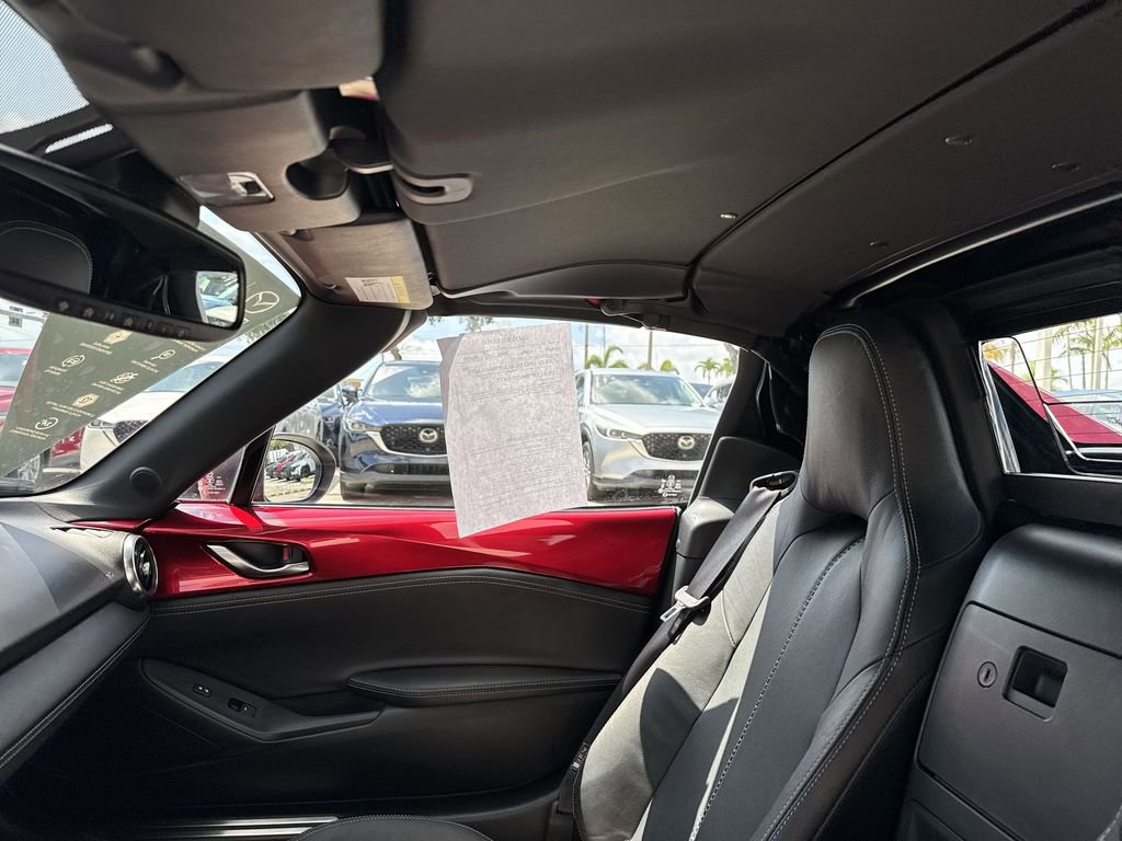 Used 2023 MAZDA MX-5 Miata Grand Touring w/ Weather Package RWD image 19