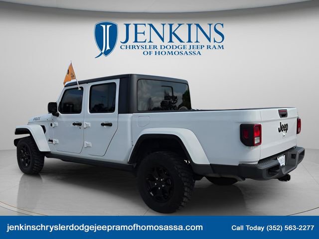 Certified 2023 Jeep Gladiator Willys image 6