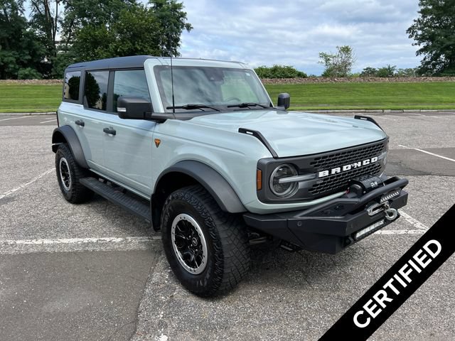 Certified 2021 Ford Bronco Badlands AWD/4WD image 1