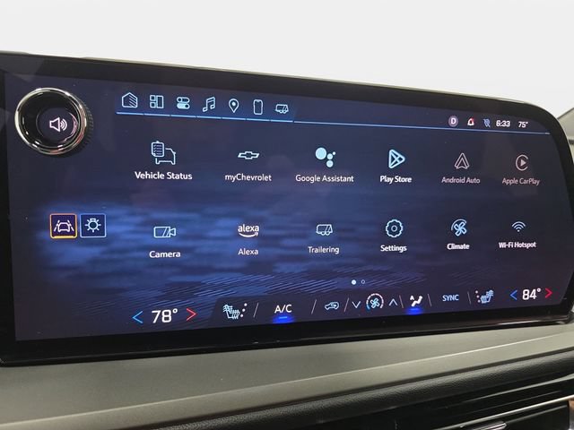 Used 2025 Chevrolet Traverse LT w/ Driver Confidence Package FWD image 20