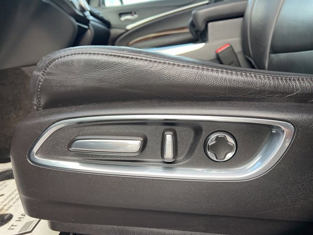 Used 2020 Acura MDX SH-AWD image 17