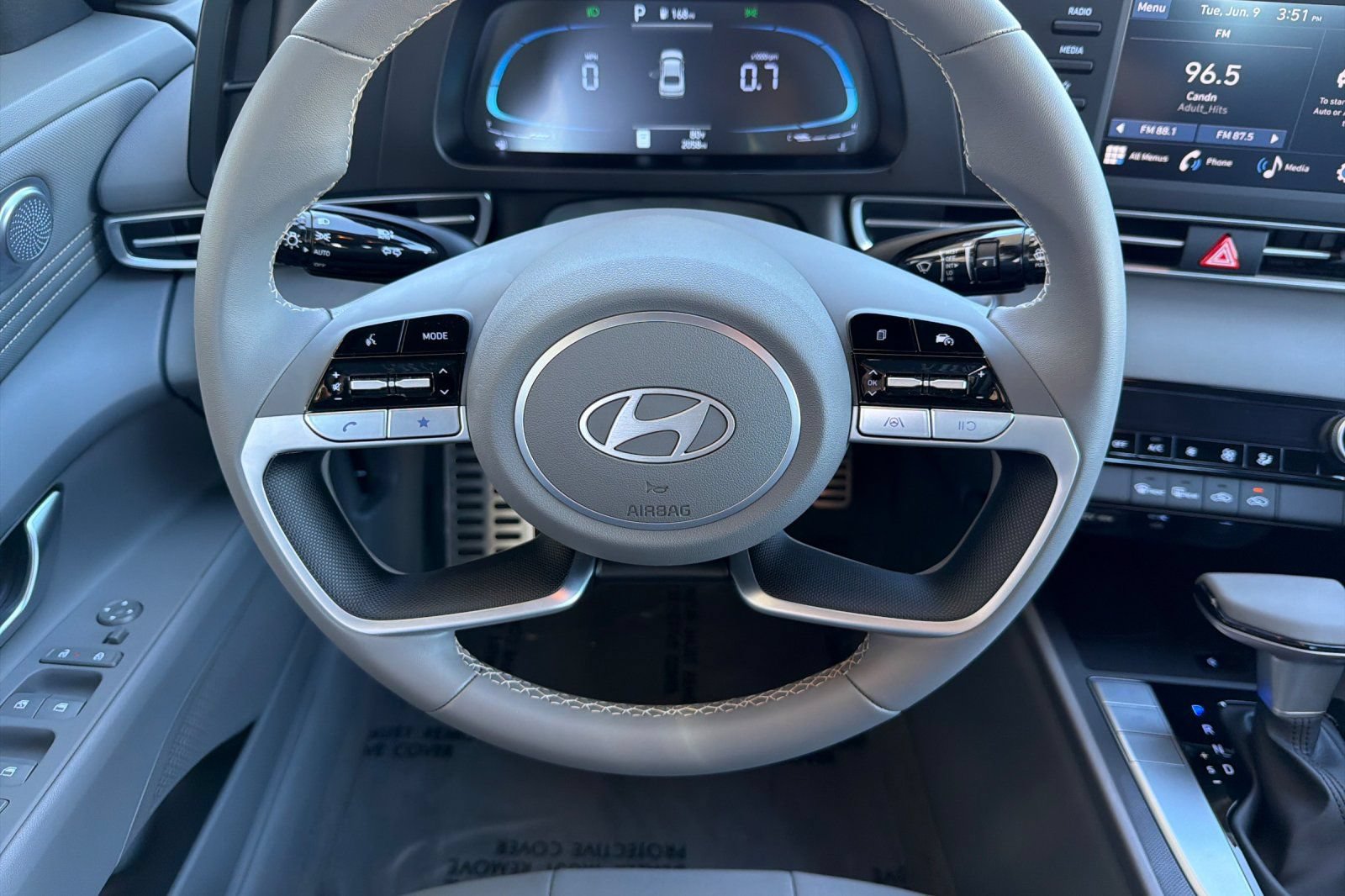 Certified 2026 Hyundai Elantra Sport FWD image 17