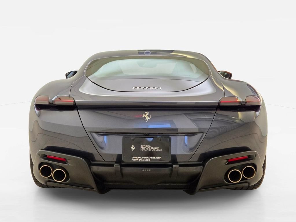 Used 2021 Ferrari Roma RWD image 10