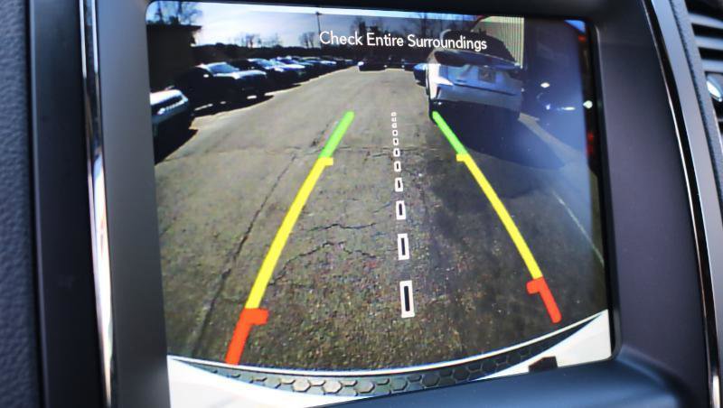 Used 2018 Dodge Durango SRT image 17