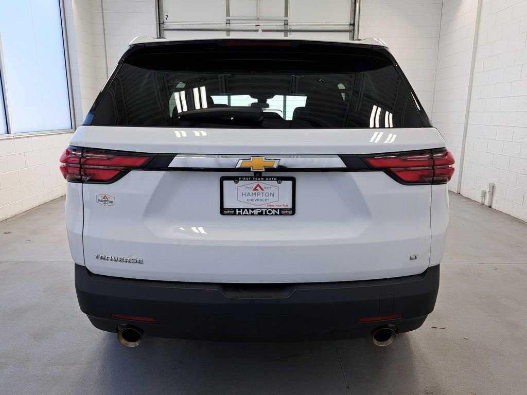 Used 2023 Chevrolet Traverse LT image 7