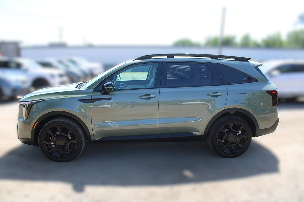 Certified 2025 Kia Sorento SX AWD/4WD image 15