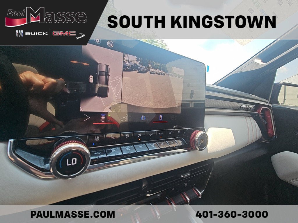 Used 2024 GMC Canyon AT4X AWD/4WD image 12