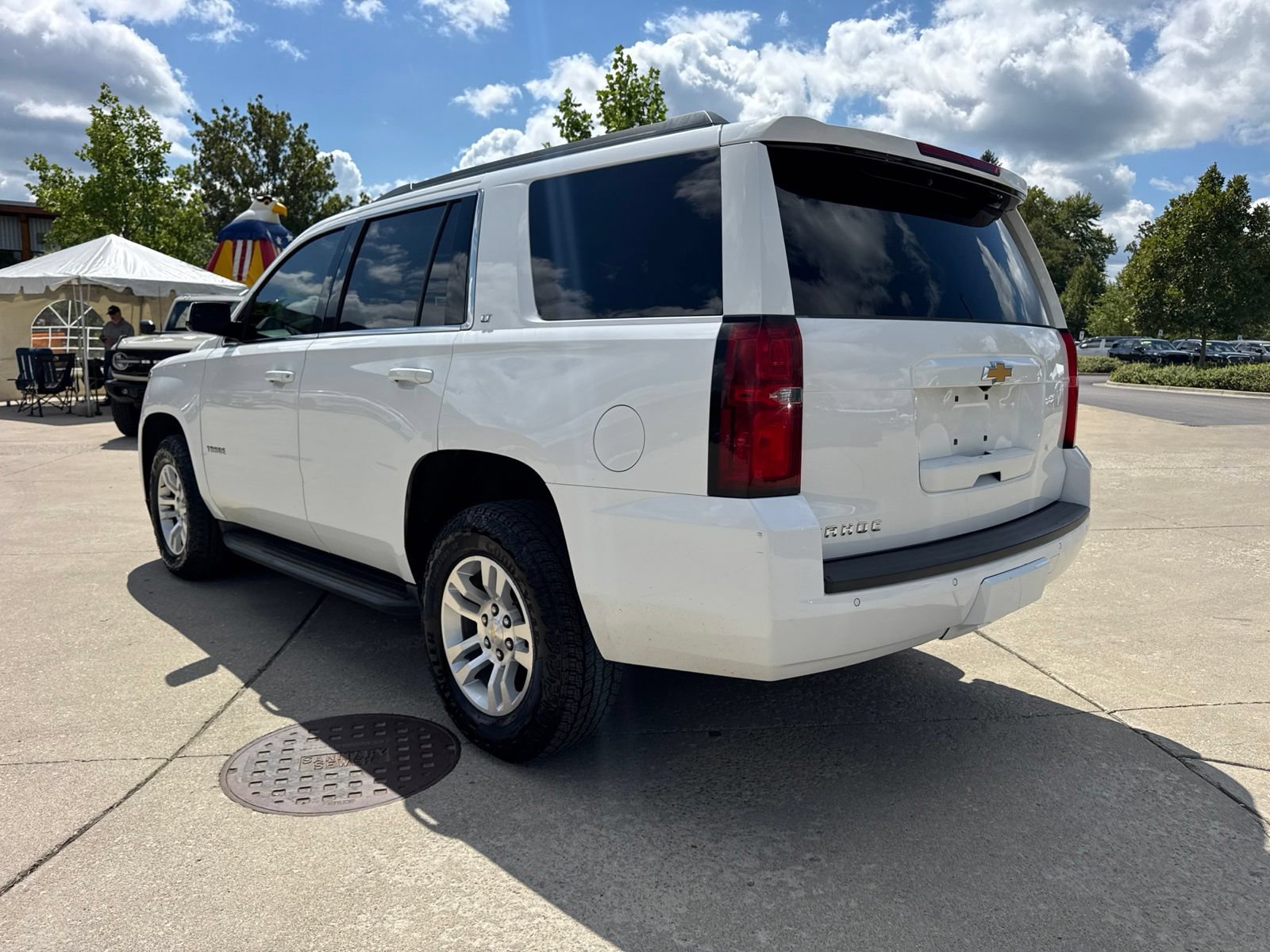 Used 2019 Chevrolet Tahoe LT AWD/4WD image 4