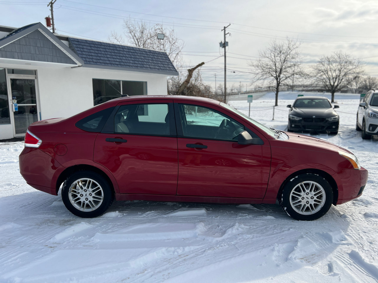 Used 2010 Ford Focus SE image 7