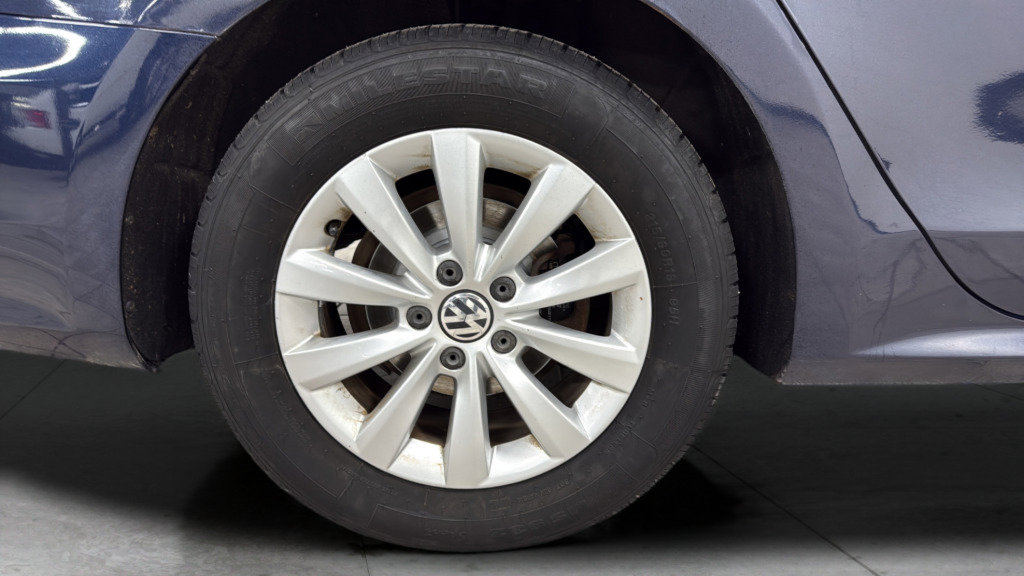 Used 2015 Volkswagen Passat 1.8T Wolfsburg Edition image 38