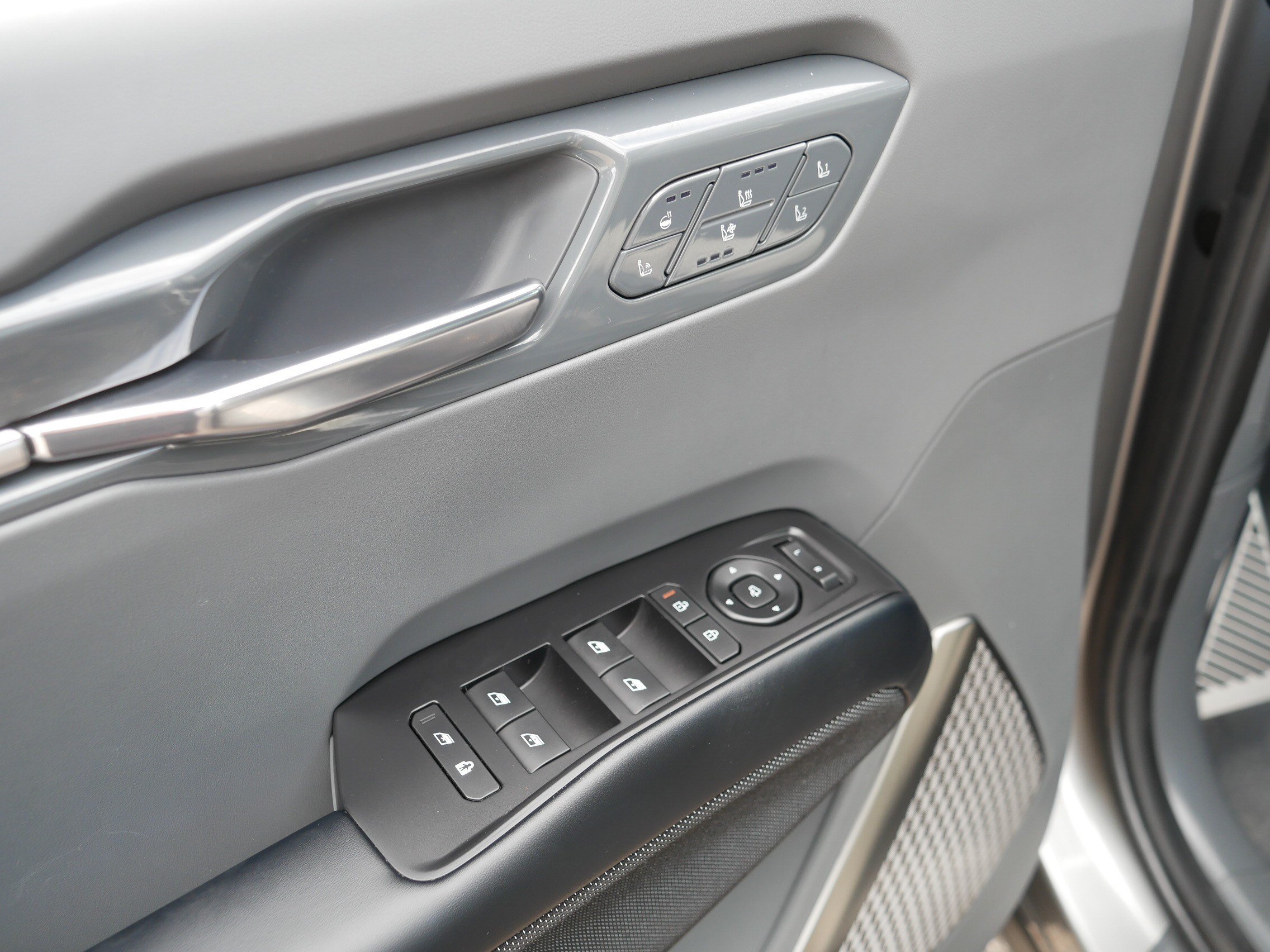 Certified 2024 Kia EV9 GT-Line AWD/4WD image 19