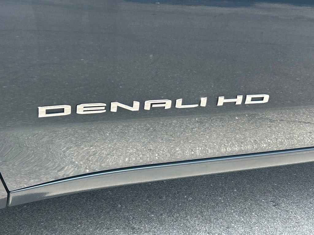 Used 2020 GMC Sierra 2500 Denali w/ Denali Ultimate Package AWD/4WD image 19