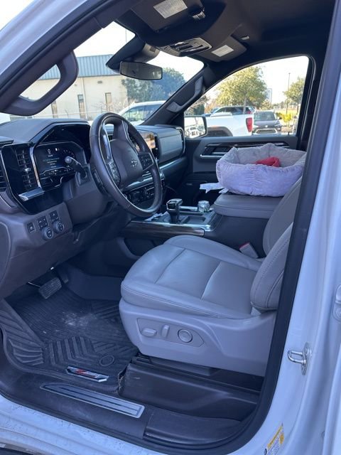 Used 2022 Chevrolet Silverado 1500 RST w/ Convenience Package II image 8