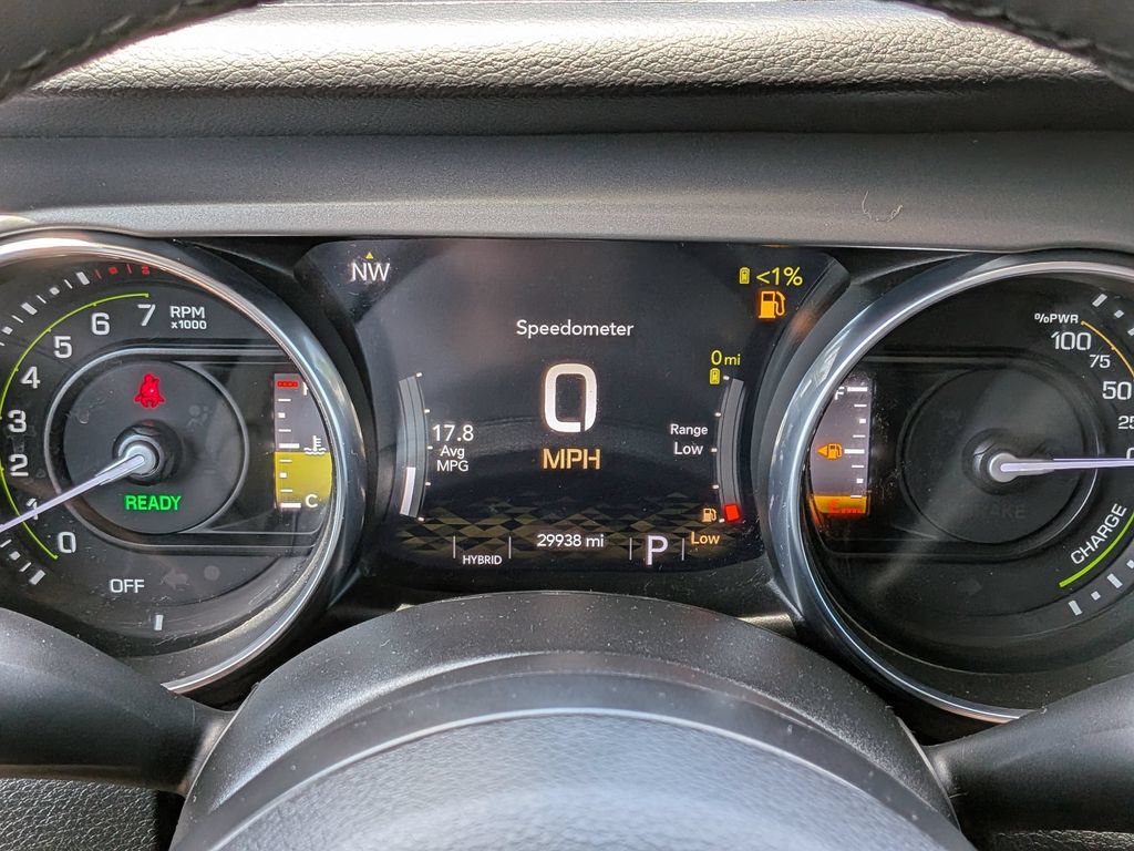 Used 2023 Jeep Wrangler Unlimited w/ Sun & Screen Package AWD/4WD image 15