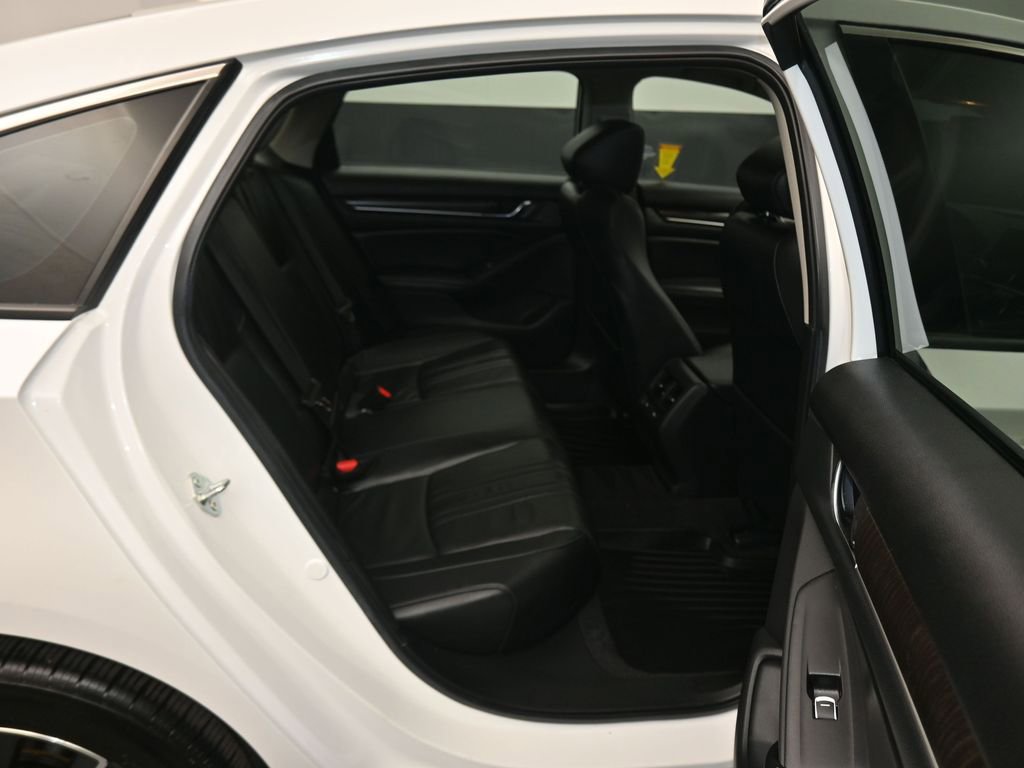 Used 2022 Honda Accord EX-L image 39