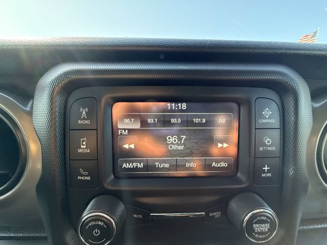 Used 2018 Jeep Wrangler Unlimited Sport S AWD/4WD image 16