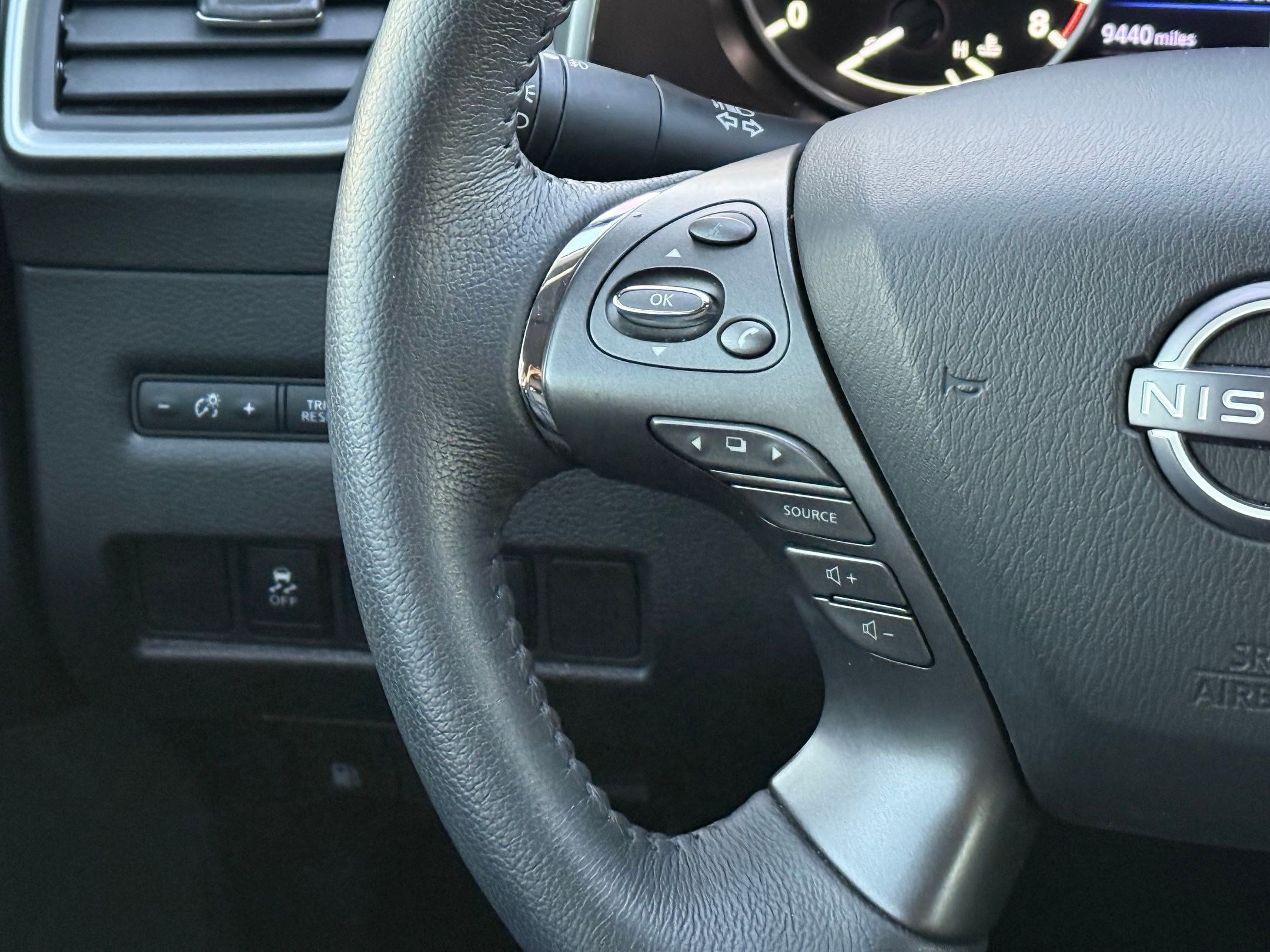 Certified 2024 Nissan Murano SV w/ SV Midnight Edition Package FWD image 14