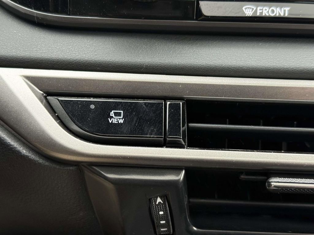 Used 2024 Lexus RX 350 AWD image 25