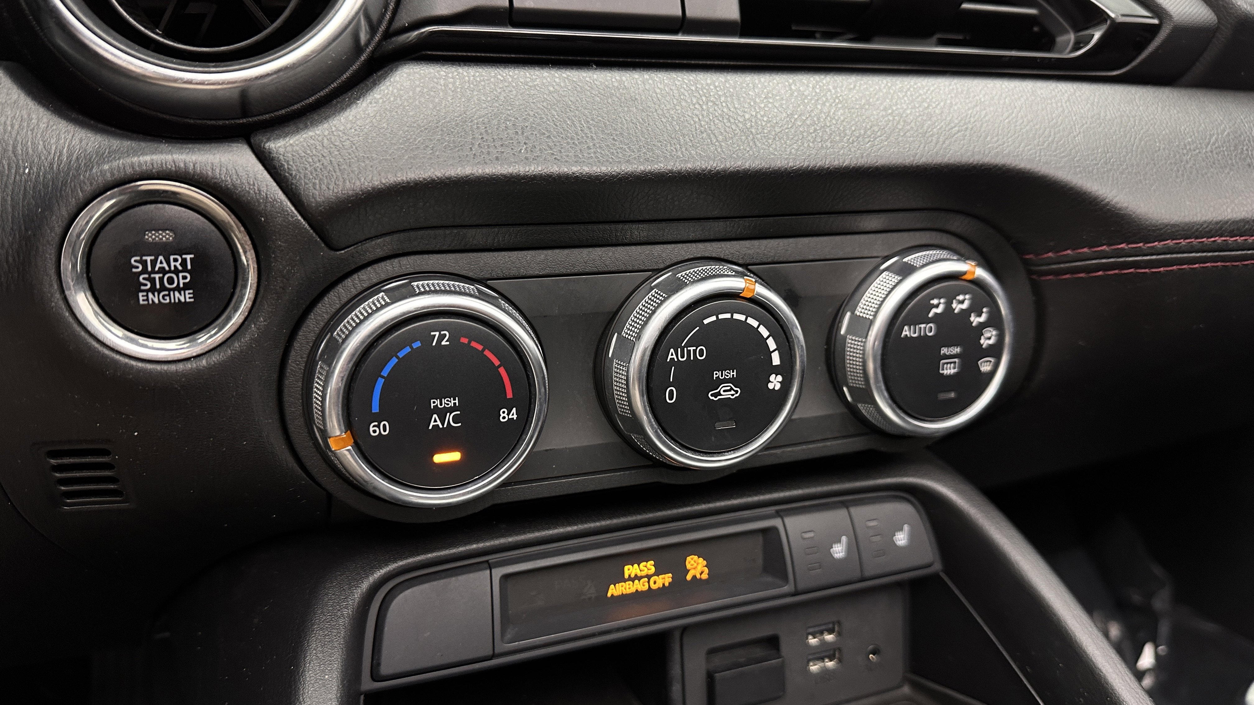 Used 2018 MAZDA MX-5 Miata Grand Touring image 13