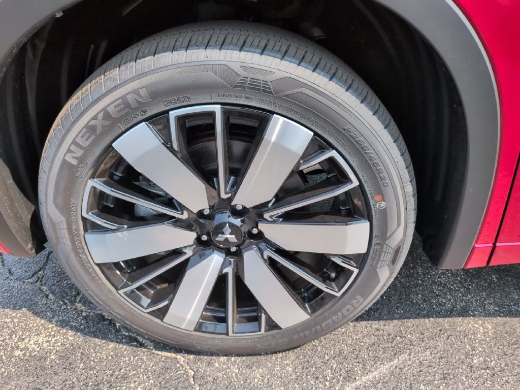New 2026 Mitsubishi Outlander SEL AWD/4WD image 11
