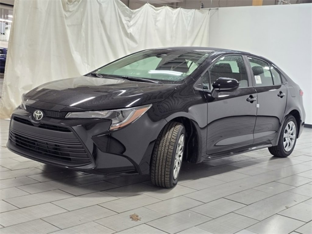 New 2026 Toyota Corolla LE image 9