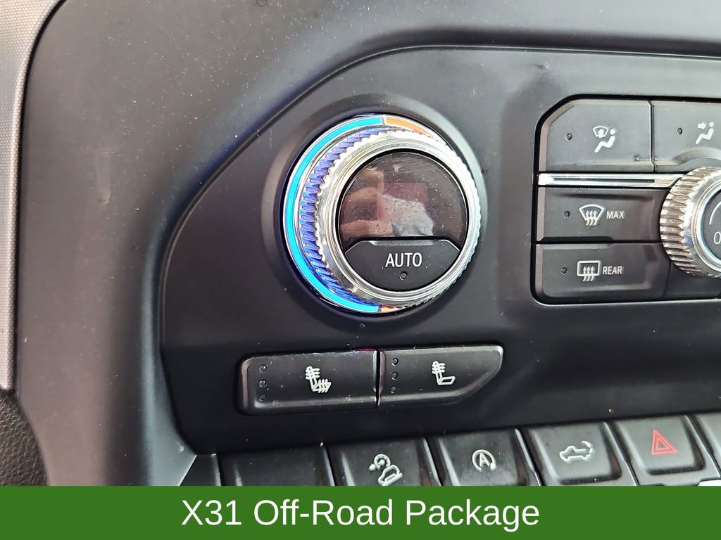 Used 2020 GMC Sierra 1500 Elevation w/ Elevation Value Package image 19
