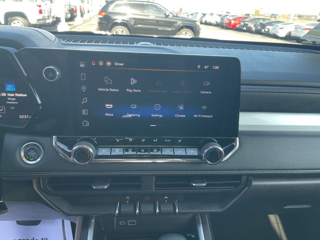 New 2025 Chevrolet Colorado LT w/ LT Convenience Package image 24