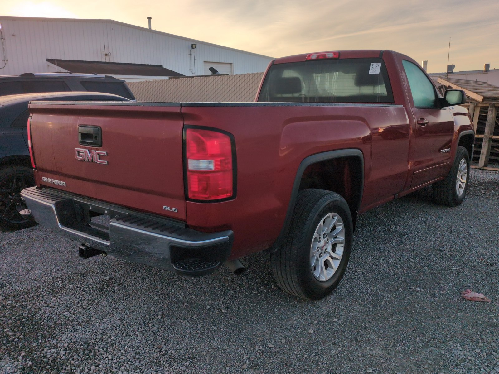 Used 2018 GMC Sierra 1500 SLE w/ SLE Preferred Package AWD/4WD image 5