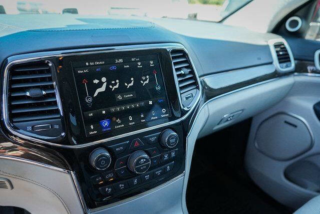 Used 2021 Jeep Grand Cherokee Summit image 18