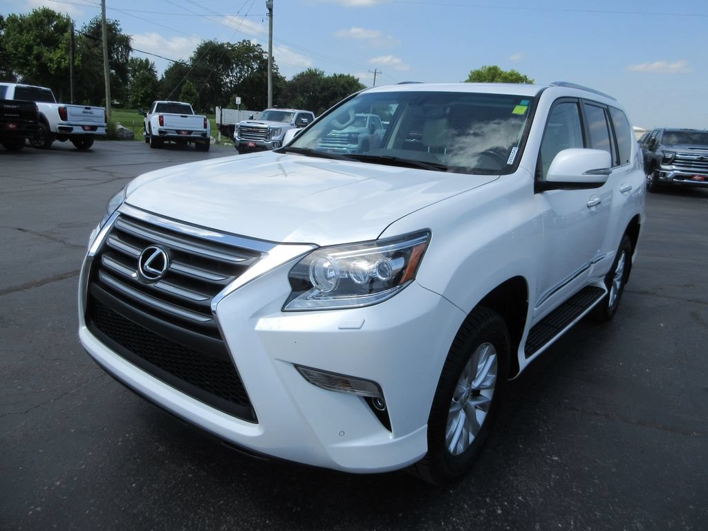 Used 2018 Lexus GX 460 Premium w/ Premium Package AWD/4WD image 11