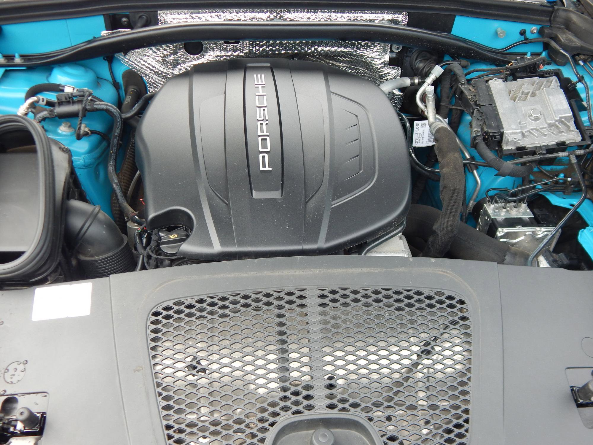 Used 2021 Porsche Macan image 20