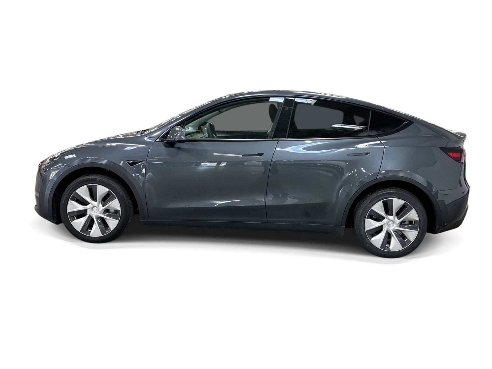 Certified 2023 Tesla Model Y Long Range AWD/4WD image 3