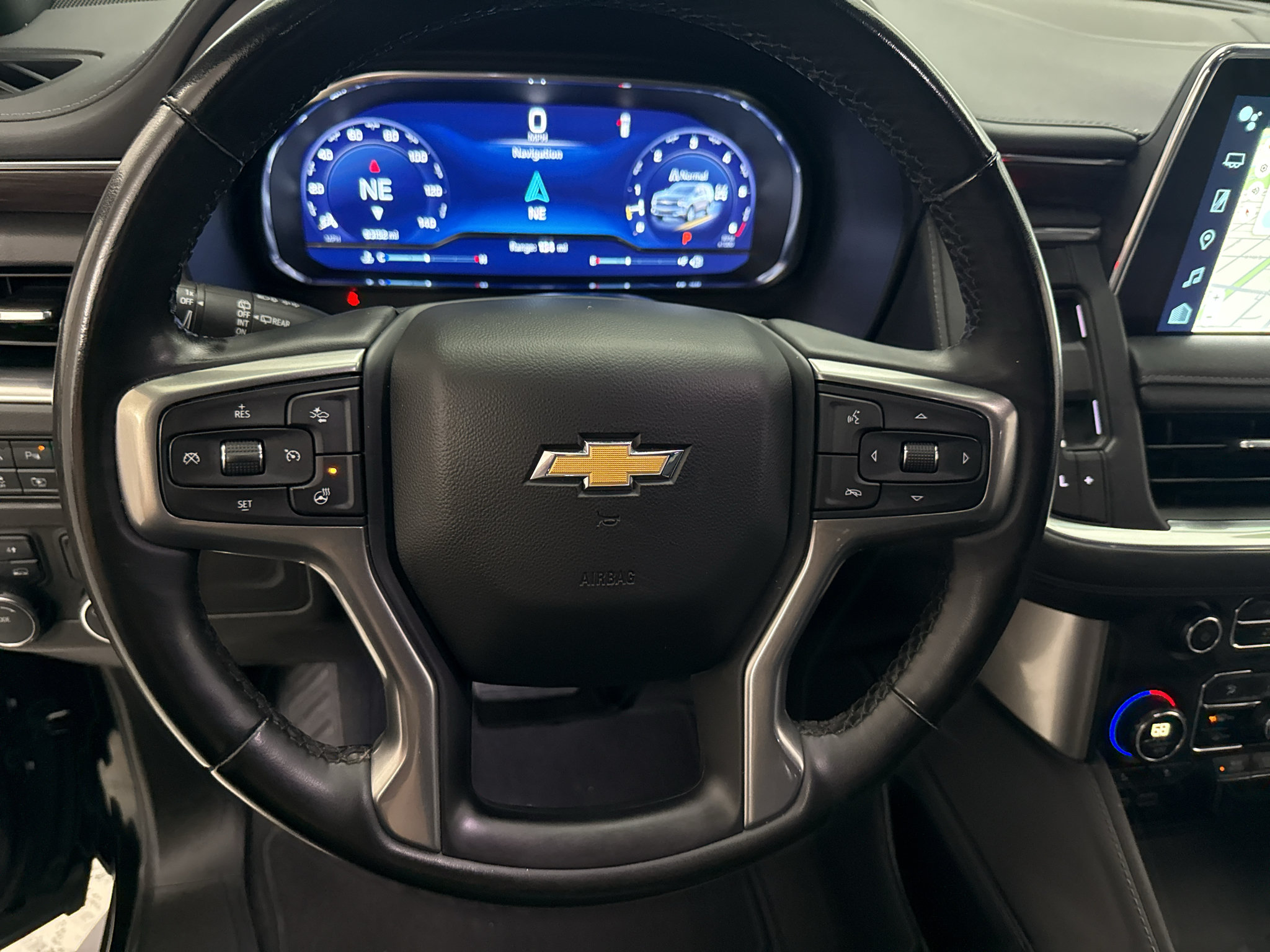 Used 2024 Chevrolet Tahoe LT w/ LT Signature Plus Package AWD/4WD image 16