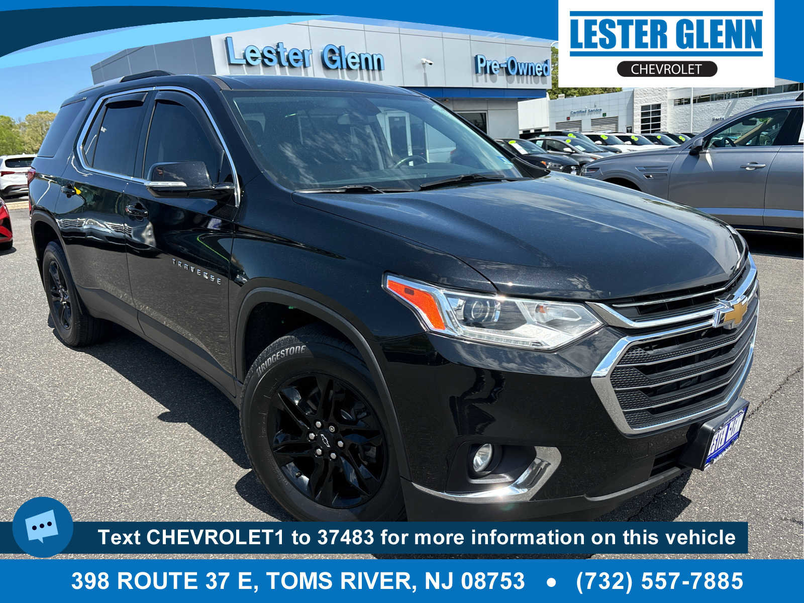 Used 2018 Chevrolet Traverse LT AWD/4WD image 1