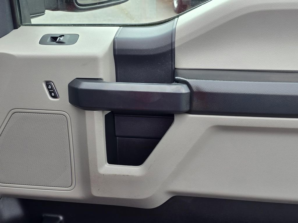 Used 2022 Ford F350 XL w/ Power Equipment Group AWD/4WD image 16