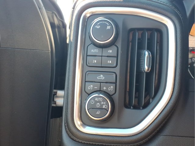 Used 2019 Chevrolet Silverado 1500 LT w/ All-Star Edition AWD/4WD image 13
