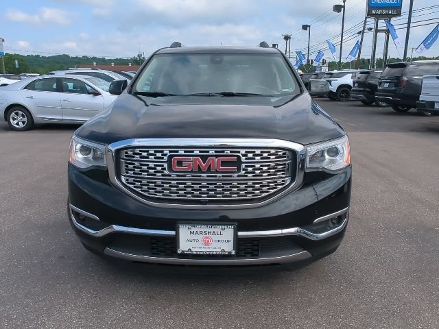 Used 2018 GMC Acadia Denali w/ Technology Package AWD/4WD image 4