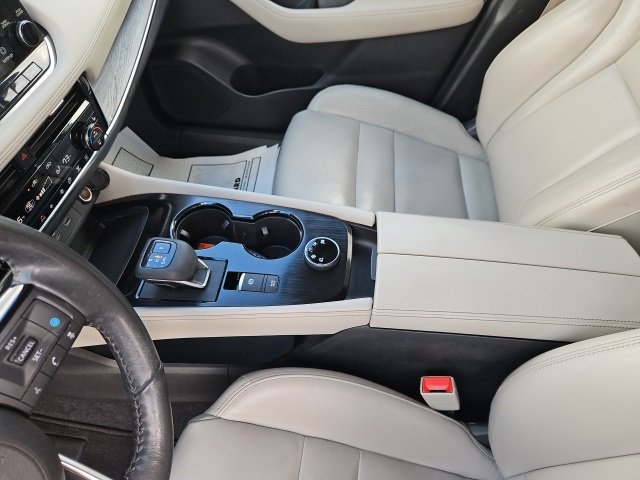 Used 2021 Nissan Rogue SL w/ Premium Package image 30