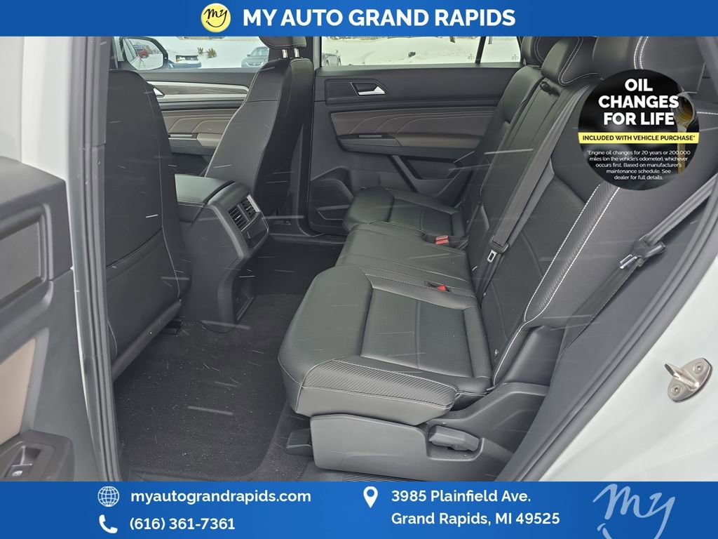 Used 2023 Volkswagen Atlas Cross Sport SE image 26