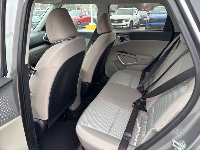 Certified 2023 Kia Soul LX w/ LX Technology Package image 22