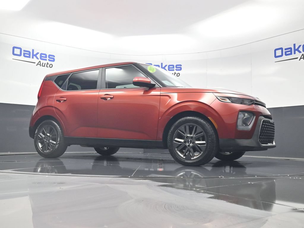 Certified 2021 Kia Soul S FWD image 34