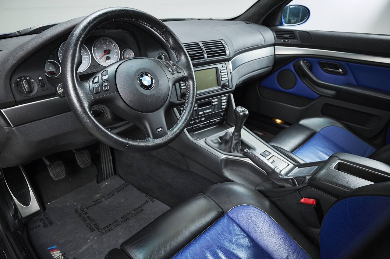 Used 2002 BMW M5 RWD image 40
