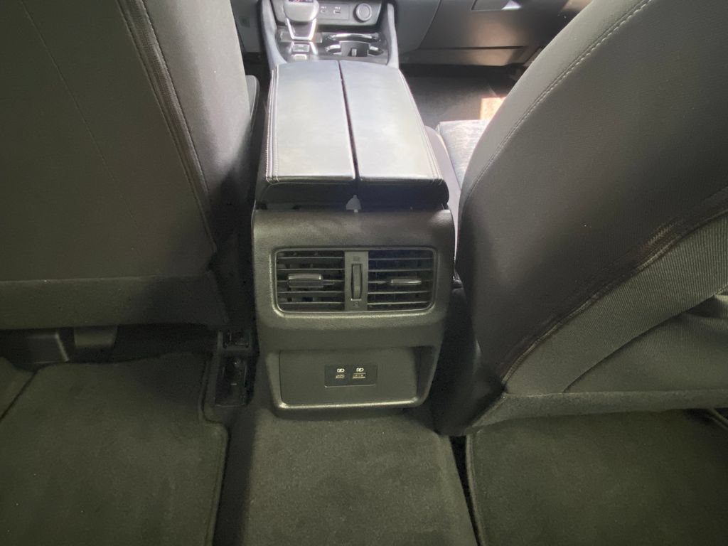 Used 2023 Nissan Rogue SV FWD image 24