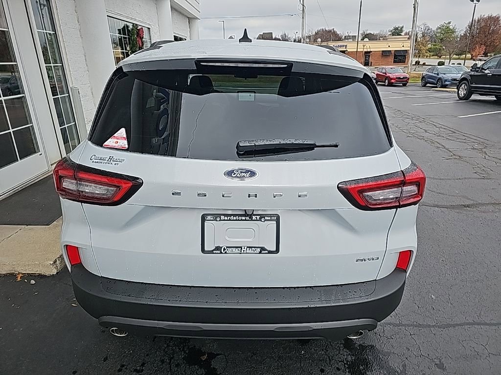 New 2026 Ford Escape ST-Line w/ Cold Weather Package image 5