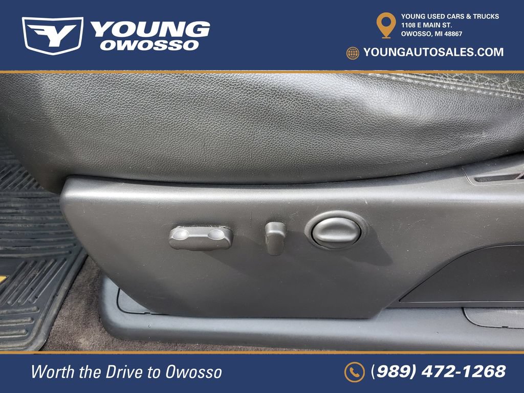 Used 2013 Chevrolet Silverado 2500 LTZ AWD/4WD image 7