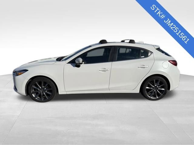 Used 2018 MAZDA MAZDA3 Touring image 4