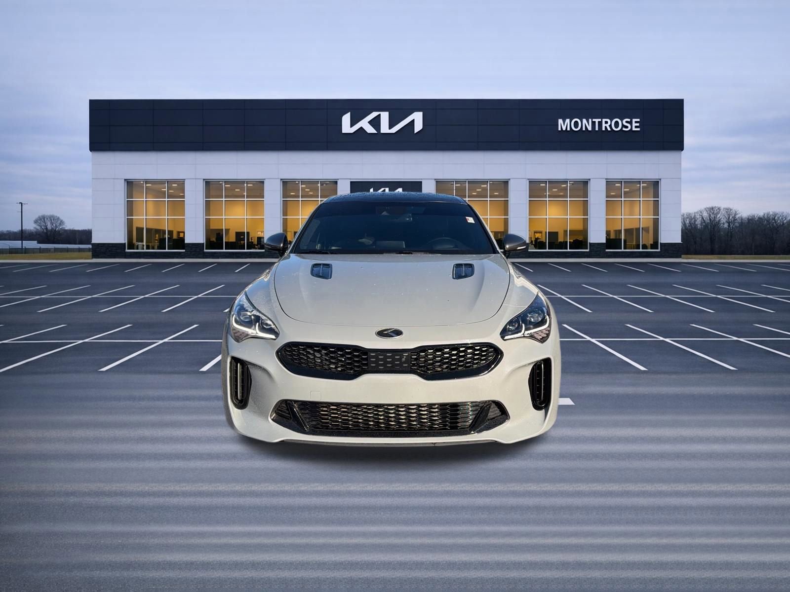 Used 2021 Kia Stinger GT2 image 2