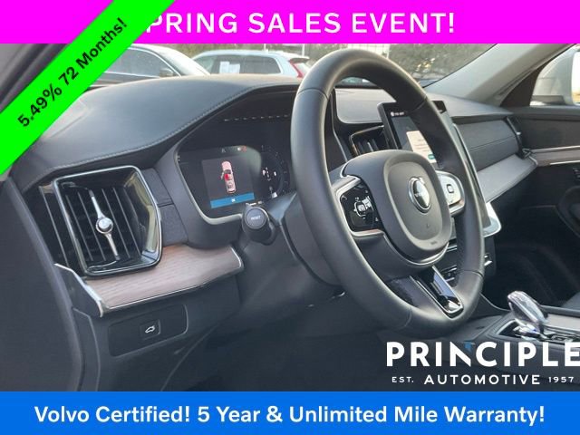 Certified 2025 Volvo XC90 B5 Plus AWD/4WD image 17