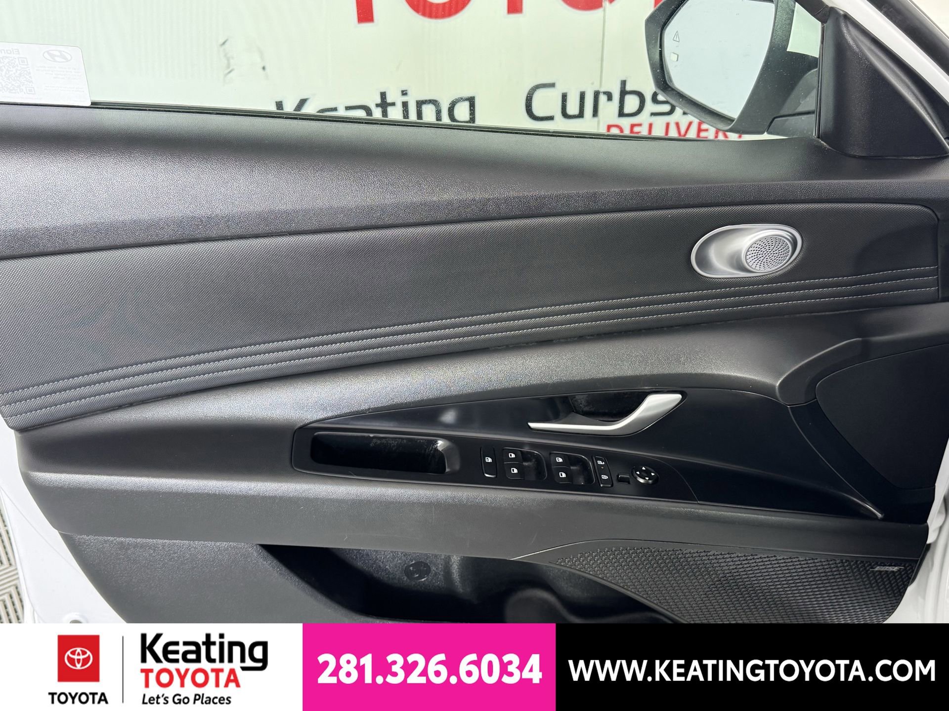 Used 2024 Hyundai Elantra Limited FWD image 11